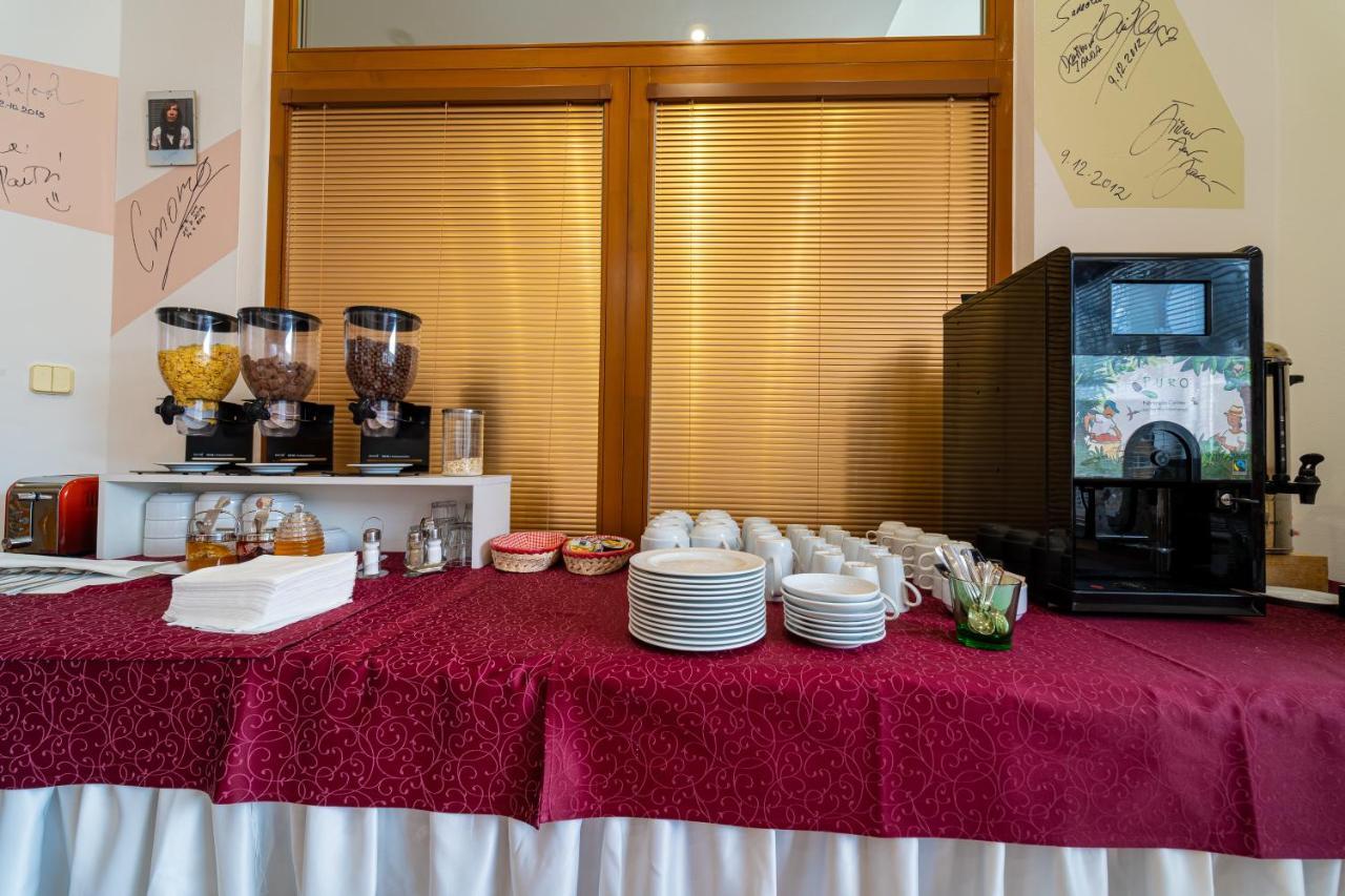 Hotel Artin Bardejów Zewnętrze zdjęcie